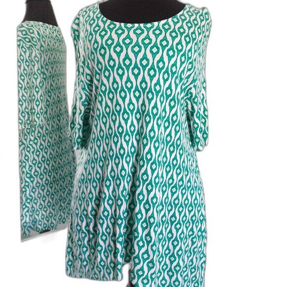 Chico's Tops - Chico's Geometric Teal White Scoop Neck Hi-Low Hem Stretchy Top Size 2